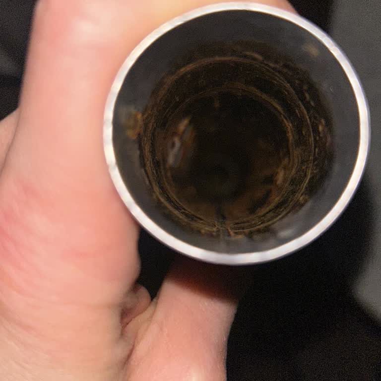 Üç Ayda Paslanan Süpürge Borusu Ve Ücretsiz Değişim İsteği