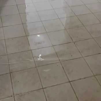 İki Aylık Su Sorunu Ve Cevapsızlık Nedeniyle Evde Büyük Hasar