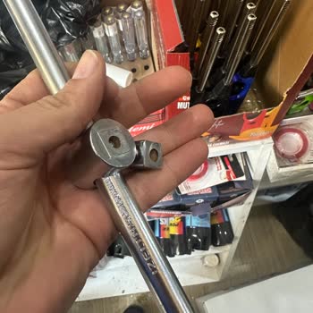 İzeltaş Tek Kol Kısa Sürede Kırıldı, Değişim Talebim Reddedildi