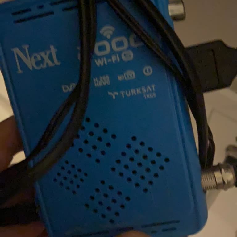 Uydu Alıcıda Kısa Devre Uyarısı Ve Değişim Talebi