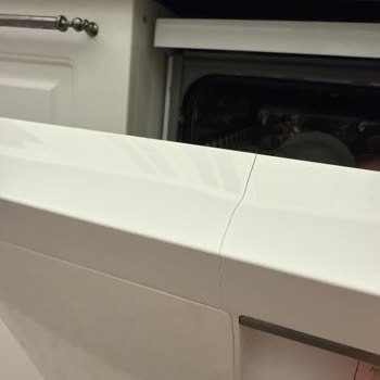 Beko BM 4044 Bulaşık Makinesinin Kapak Çatlaması Ücretsiz Değişim Talebi
