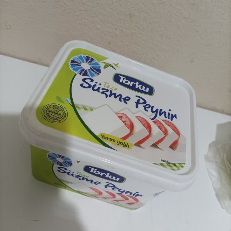 Son Kullanma Tarihi Geçmemiş Torku Yarım Yağlı Süzme Peynirinin Bozuk Çıkması
