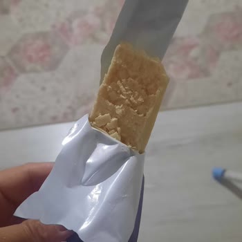 BİM Şubesinde Centro Beyaz Çikolatalı Gofretten Eksik Çikolata Şikayeti