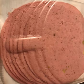 Polonez Salamda Siyah Noktalar Ürün Bozulması Şikayeti