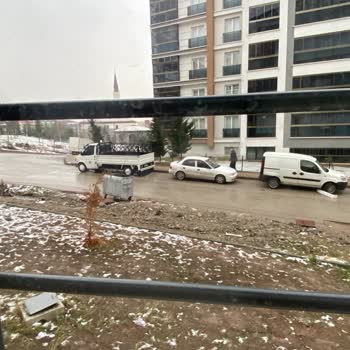 Altındağ Başpınar Kaldırım Harabesi Ve İhmale Karşı Acil Yenileme Talebi