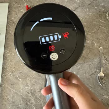 Grundig Dik Süpürge 8331 Pro Sürekli Arıza Veriyor Ve Ücret İadesi Talep Ediyorum