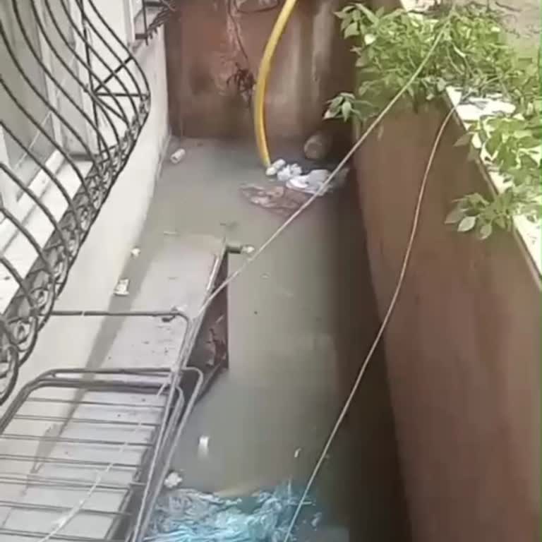 İSKİ’nin Yağmur Suyu Gideri Tıkanıklığına Cevap Vermemesi Ve Evde Su Basması