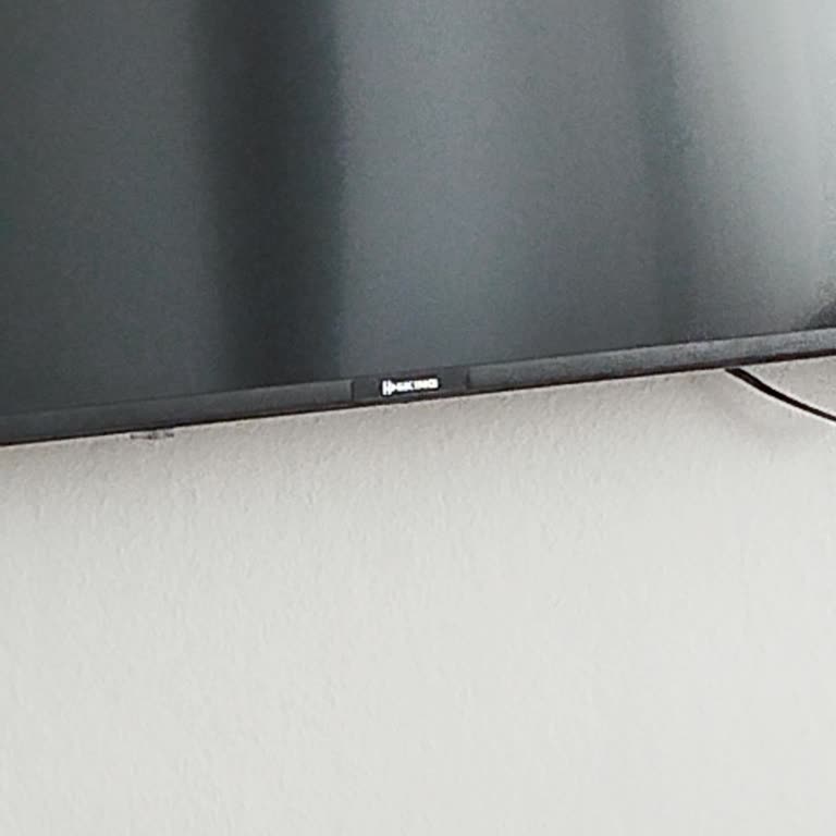 Hiking 70 İnç Televizyon Çalışmıyor, Acil Evde Servis Gerekiyor