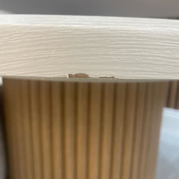 Deforme Mobilya Ve Yanıtsız Mağaza Yetkilileri