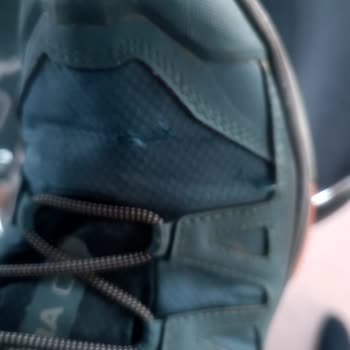 Ayakkabının Dört Ayda Yırtılması Ve Garanti Reddi