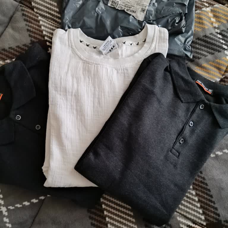 Yanlış Renk Ve Modelde Gelen T-shirtler İçin İade Ve Düzeltme Talebi