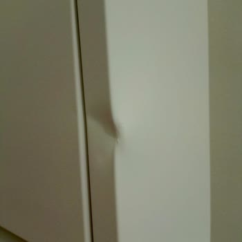 Hasarlı Ayakkabılık Kargosu DHL Tarafından Kapıdan Alınarak Geri Gönderilmek Talep Ediliyor