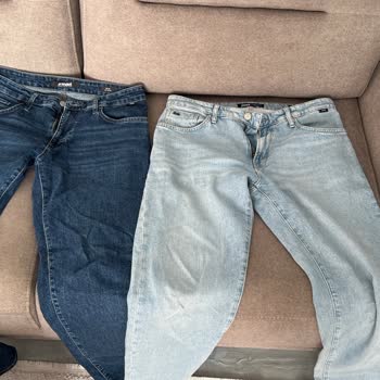 Mavi Kot Pantolonların Form Bozulması Ve Değişim Reddi