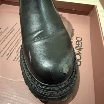 Ayıplı Botta Deri Soyulması Ve 3 İş Günü Sözünü Tutmayan Müşteri Hizmetleri