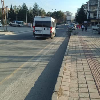 Dolmuş Şoförünün Ağlayan Çocuğu Araca Almaması