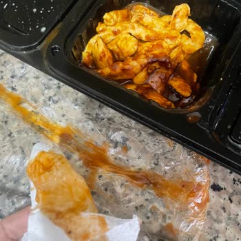 Yemeksepeti Siparişte Dökülme, Eksik Sos ve Yetersiz Kupon