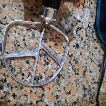 Sinbo Hamur Yoğurma Makinesinin Çelik Aparatı Kırıldı, Ücretsiz Değişim Talebi