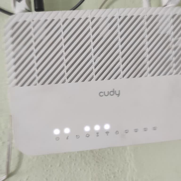 Acil Müdahale Gerektiren Sürekli Kesilen İnternet Ve Yanıtsız Müşteri Hizmeti