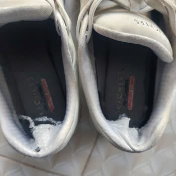 Garanti Kapsamındaki Skechers Ayakkabısının İç Astarı Parçalandı, Trendyol Ve Satıcı Çözüm Sunamıyor