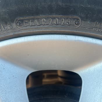 Dunlop Lastik Lastiklerin Çatlaması