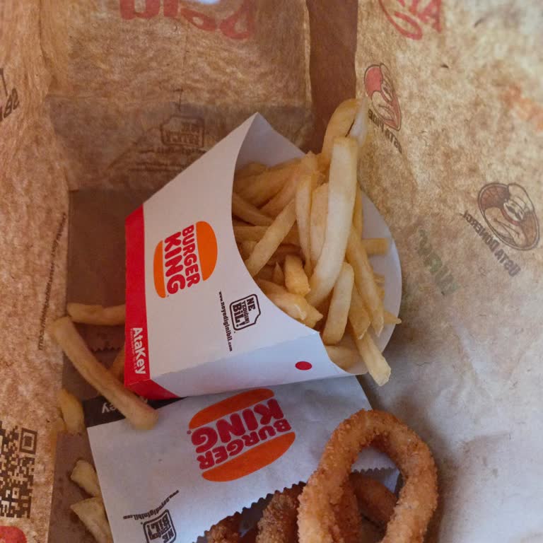 Burger King Çanakkale Şubesinde Soğuk Ve Yanlış Patates Şikayeti