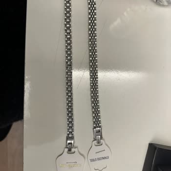 Almir_store'dan Alınan Kişiye Özel Bileklikler İlanla Uyuşmadı, İade Reddedildi