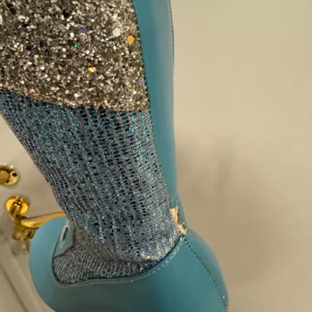 İki Gün İçinde Parçalanan Elsa Çizme İçin Tam İade Talebi