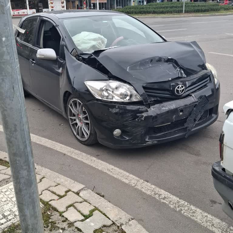 Sigorta Ve Servis Tarafından 5 Haftalık Tamir Gecikmesi Ve Bilgi Eksikliği