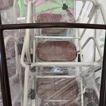 Sandalye Garaj Gelen Ürünlerde Hem Eksik Parçalar Vardı Hem De Ayıplı Ürünler