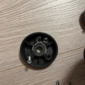 Teslimat Gecikmesi Ve Kırık Dolap Ayaklarıyla Hayal Kırıklığı