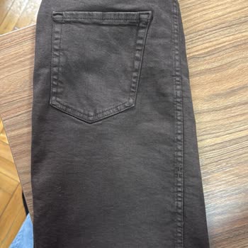 Defolu Etek Ve Suçlayıcı Müşteri Hizmeti Yaklaşımı