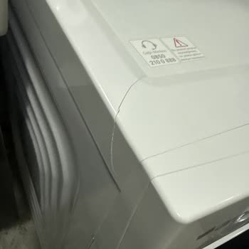 Yeni Kurutmalı Çamaşır Makinesinde Üst Kasa Çatlağı Ve Ürün Değişimi Talebi