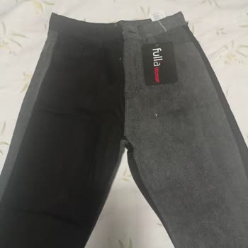 Kalitesiz Pantolon Ve İade İşlemi Yapılamıyor