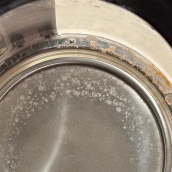 Cam Çay Makinesinde Kireçlenme Ve Paslanma Nedeniyle Ücretsiz Değişim Talebi