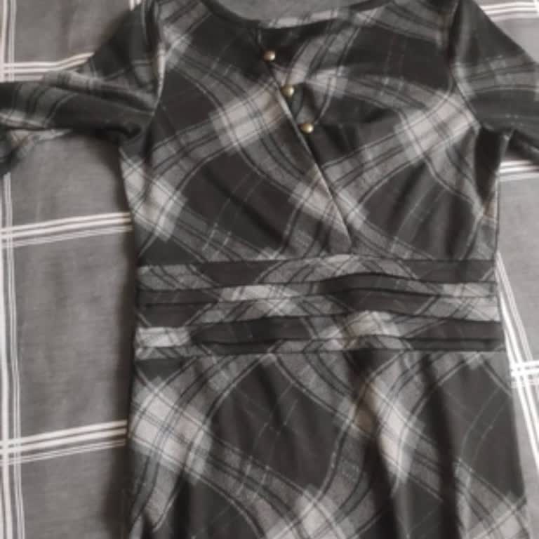 Kırmızı Koton Elbise Yerine Siyah Gri Ürün Gönderildi, İade Sonrası 270,93 TL İadesi Alınmadı