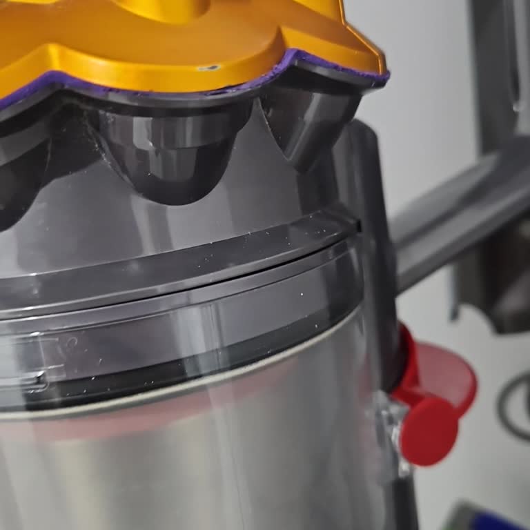 Garanti Süresi Dolmuş Görünmesine Rağmen Dyson Süpürge Sorunu İçin Ücretsiz Tamir Talebi