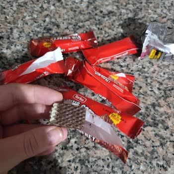 Açılmış Gofret Paketi Hijyen İhlali Ve Güven Kaybı