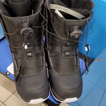 Tek Kalan Snowboard Botunun Satılamaması Ve Yetersiz Bilgilendirme