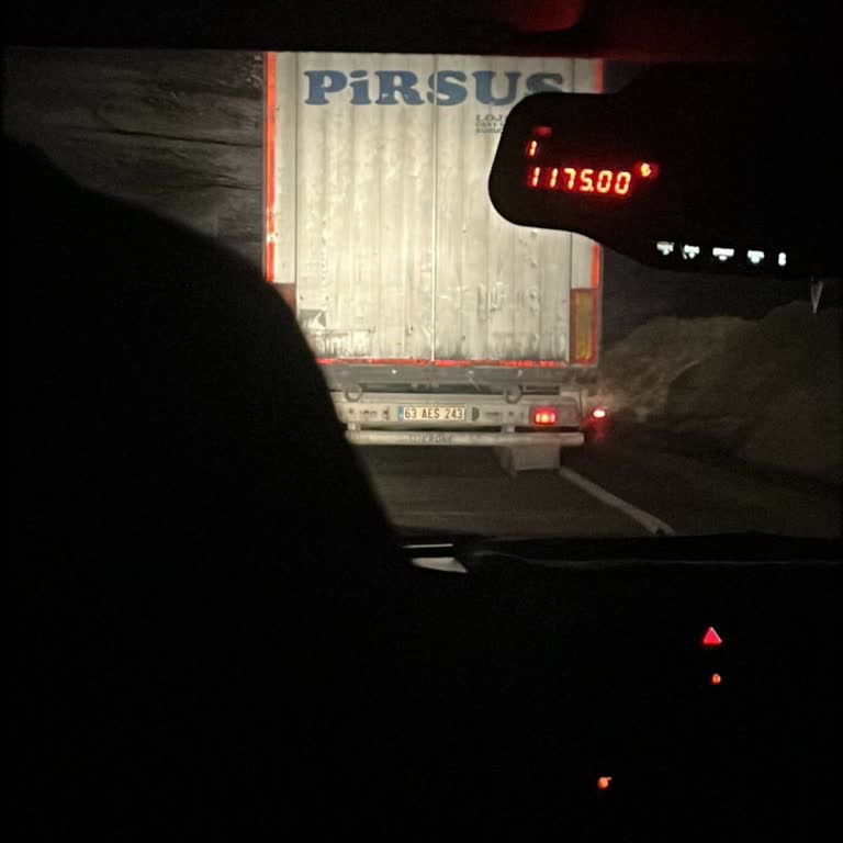 Otobüs Bizi Almadı, 2.000 TL Taksi Masrafı Ve Bilet İadesi