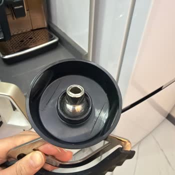 Bosch Mum5 Hamur Yoğurma Makinesi Mikser Başlığı Kırıldı, Değişim Talebi