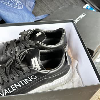 Valentino Ayakkabısının Kısa Sürede Yırtılması Ve Kullanıcı Hatası Düşünülerek Reddedilmesi