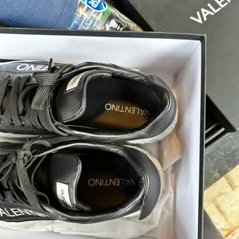 Valentino Ayakkabısının Kısa Sürede Yırtılması Ve Kullanıcı Hatası Düşünülerek Reddedilmesi