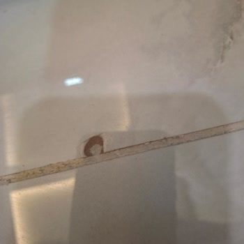 Dayanıksız 1. Kalite Fayanslarda Çatlak Ve Kırılma Sorunu