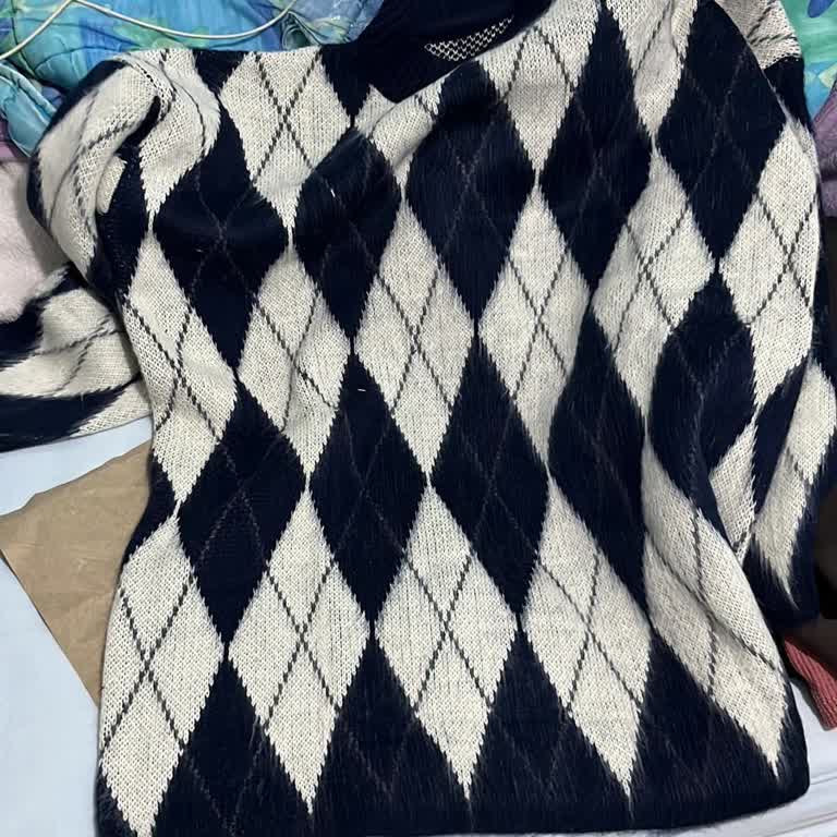 Eksik Kazak Ve Yanlış Renk, Şirket Yardımcı Olmadı