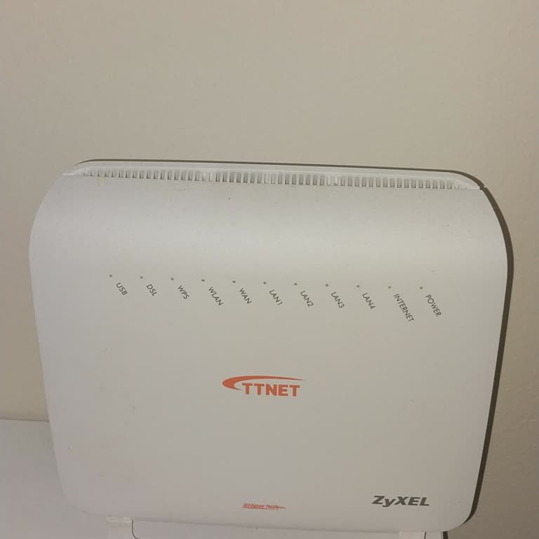 TTNET İnternet Hız Düşüklüğü Ve Sürekli Kopma Sorunu Karşıyaka’da Çözülmedi