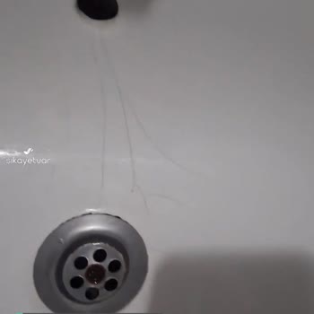 Cerastyle Lavaboda Kendiliğinden Oluşan Lavabo Çatlağı