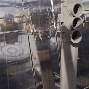 Üst Raf Su Bağlantısı Koptu Siemens Bulaşık Makinesinde Güvenlik Endişesi