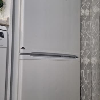 Profilo Buzdolabı Ve Çamaşır Makinesinde Tekrarlayan Paslanma Ve Boya Atması