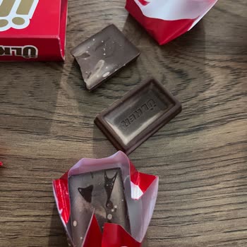 Ülker Napoliten Çikolatasının Bozulması Çocuğumun Sağlığını Tehdit Ediyor