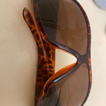 Gardrops Orijinal Olmadığını Öğrendiğim Dior Gözlüğün İadesi Reddedildi